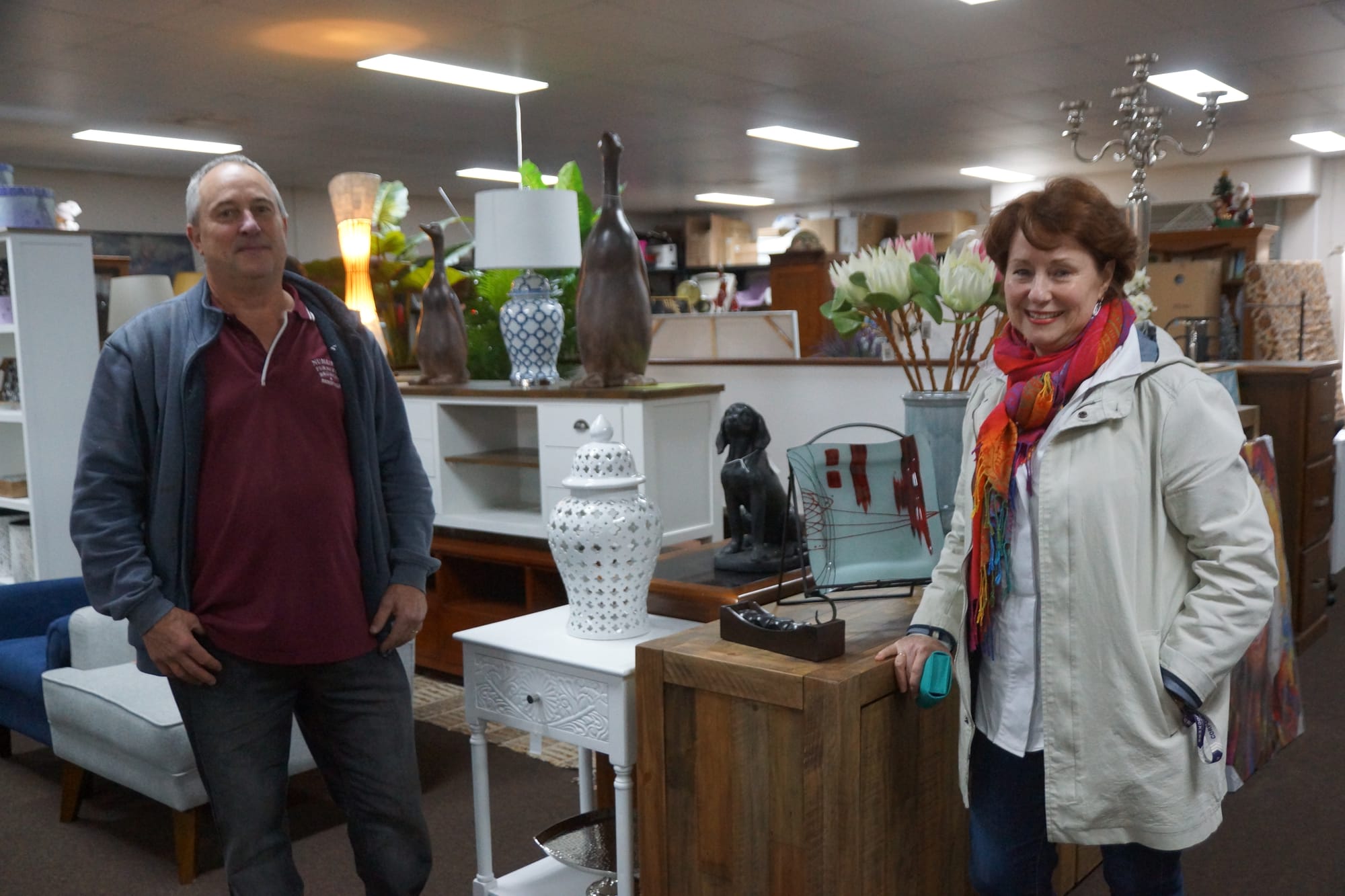 How’s business? ... Roger Seiter was one of the business people to receive a visit from 
Suzanna Sheed when she visited town last week. 