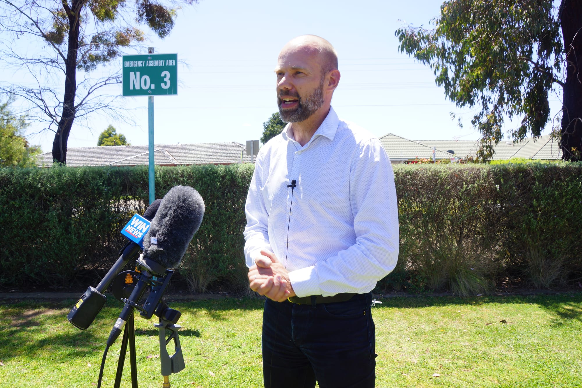 Big name in town... COVID-19 Response Commander Jeroen Weimar briefing the media when he visited Shepparton last Thursday. 

