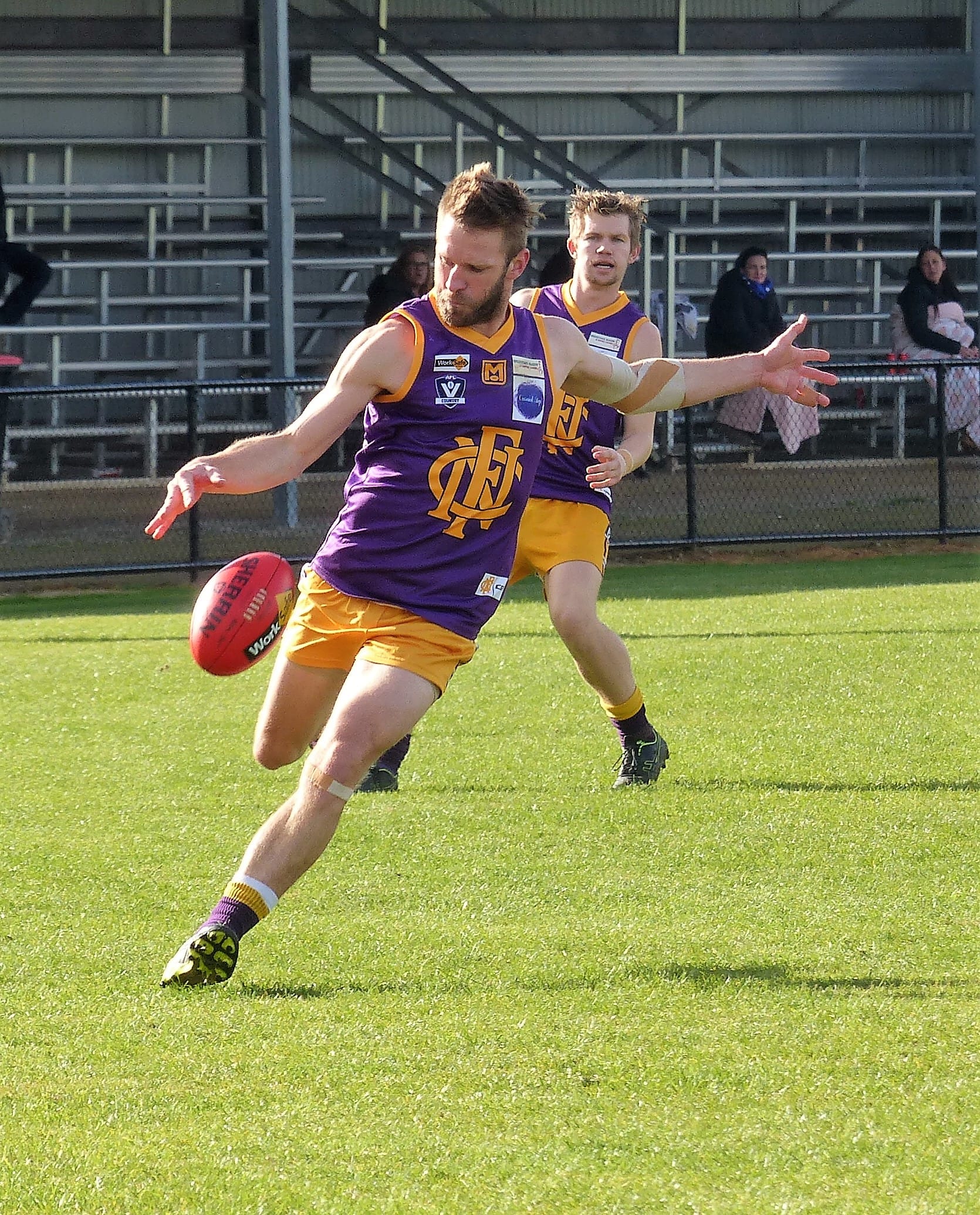 Textbook technique ... Ryan Butler steers one forward. 
