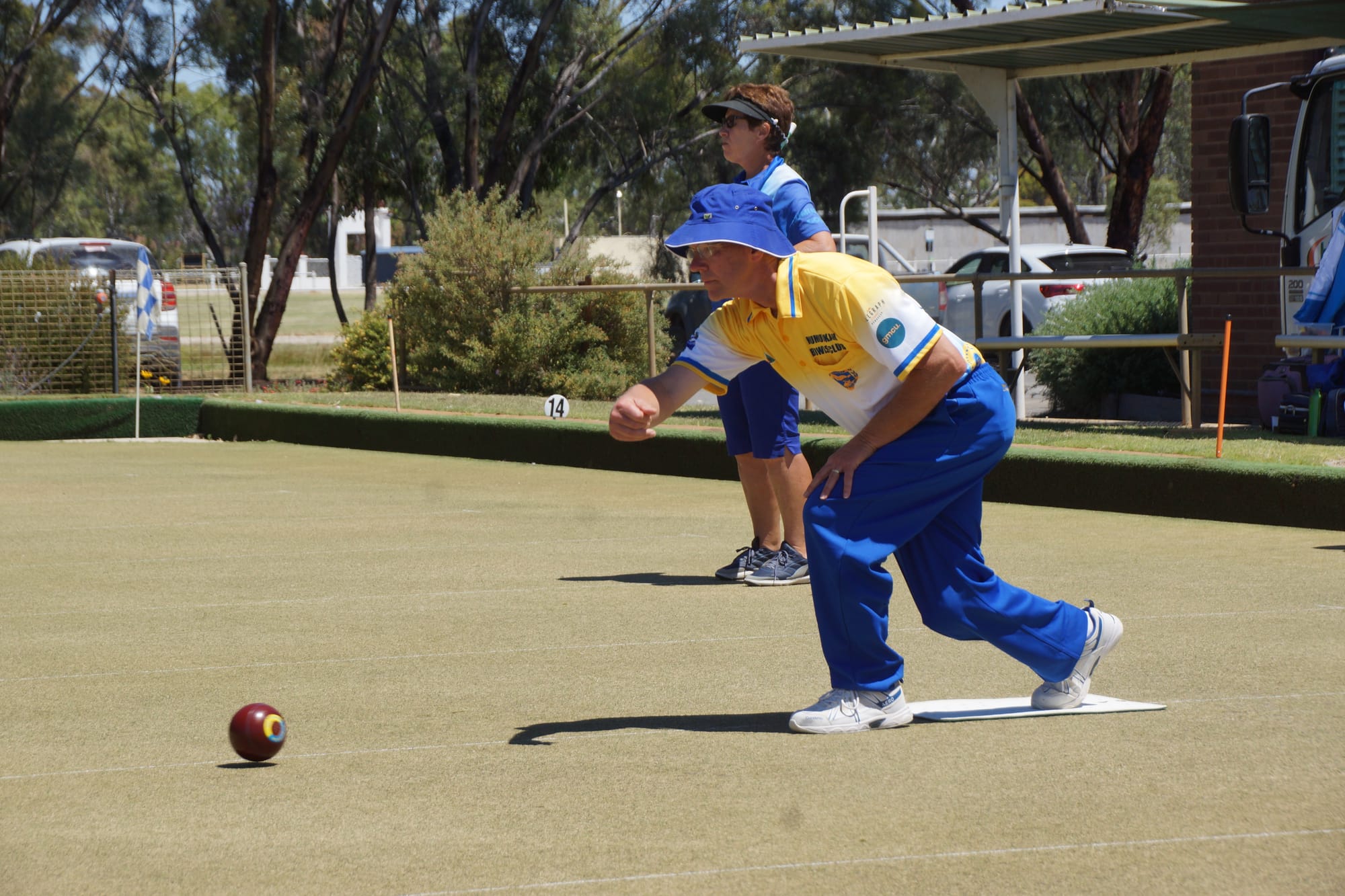 Sending it down... John Wright’s rink was the difference in an extremely tight clash in division one last Friday. 