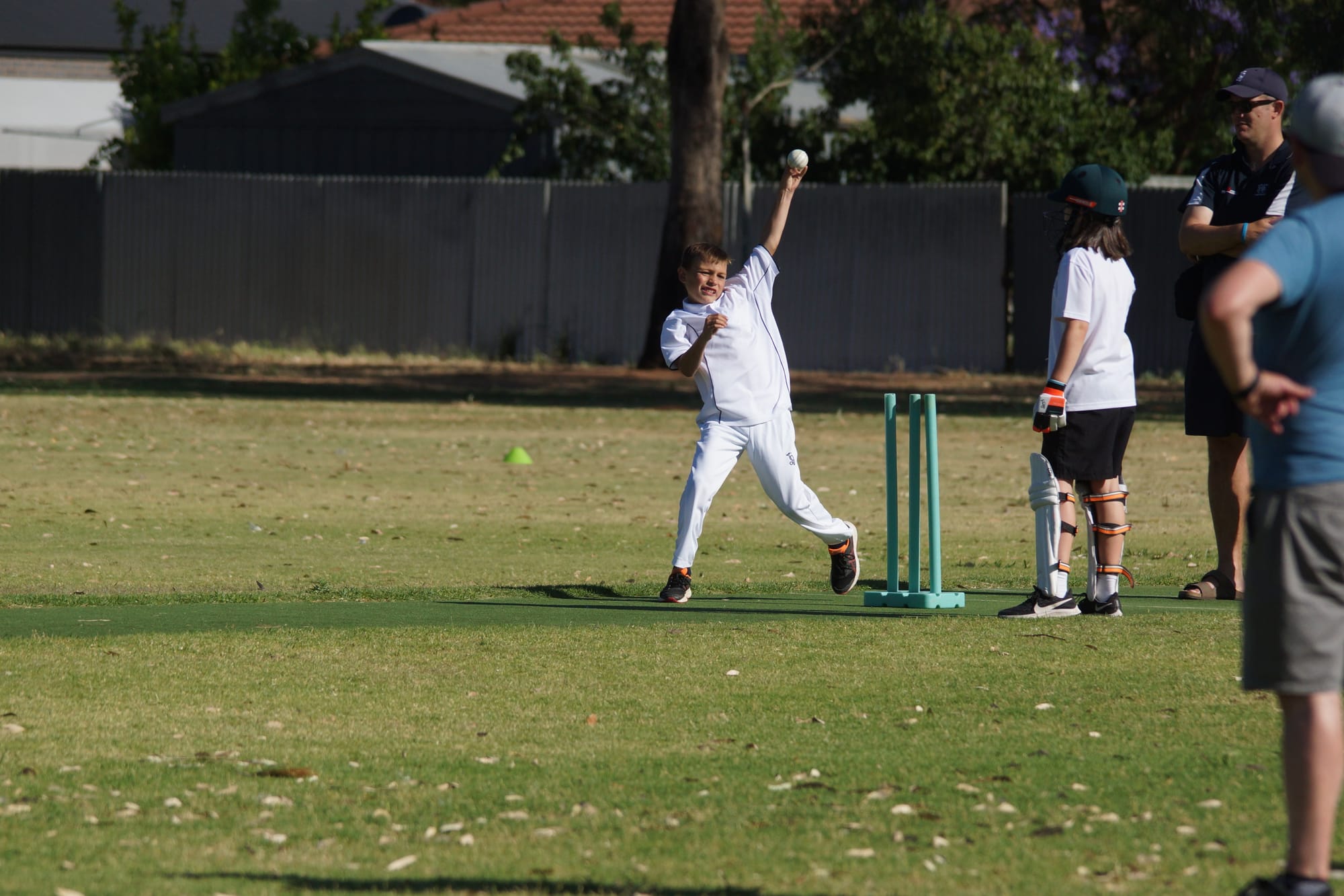 In his stride ... Javier Meyland contributed with two great wickets.
