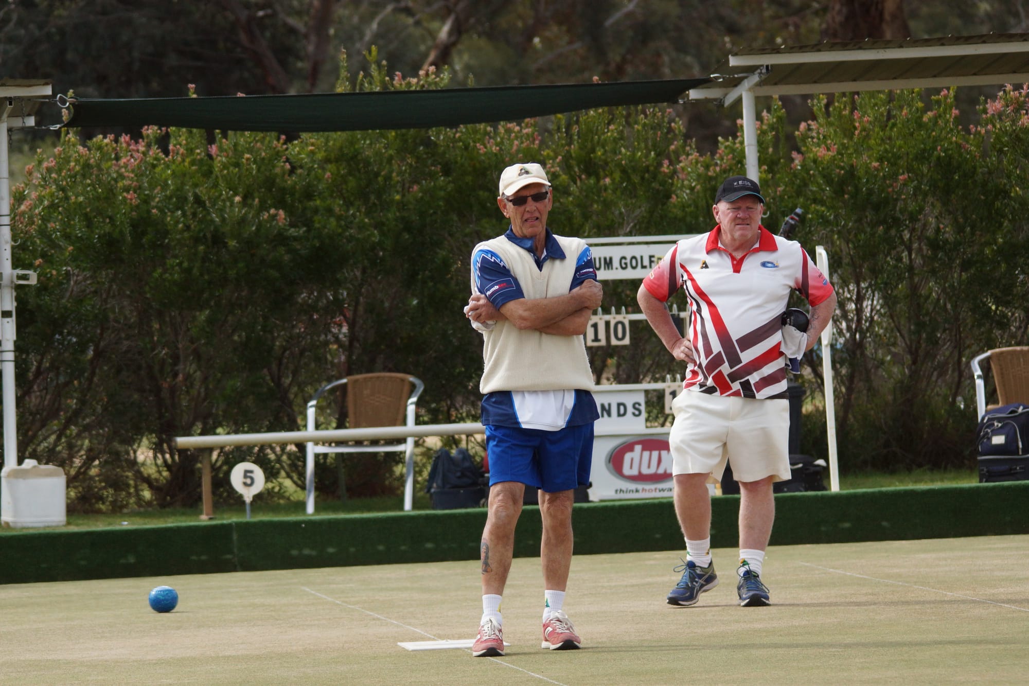 Happy or not? ... Mark Jones watches his bowl right to the head, during his team’s state fours semi final on Sunday.