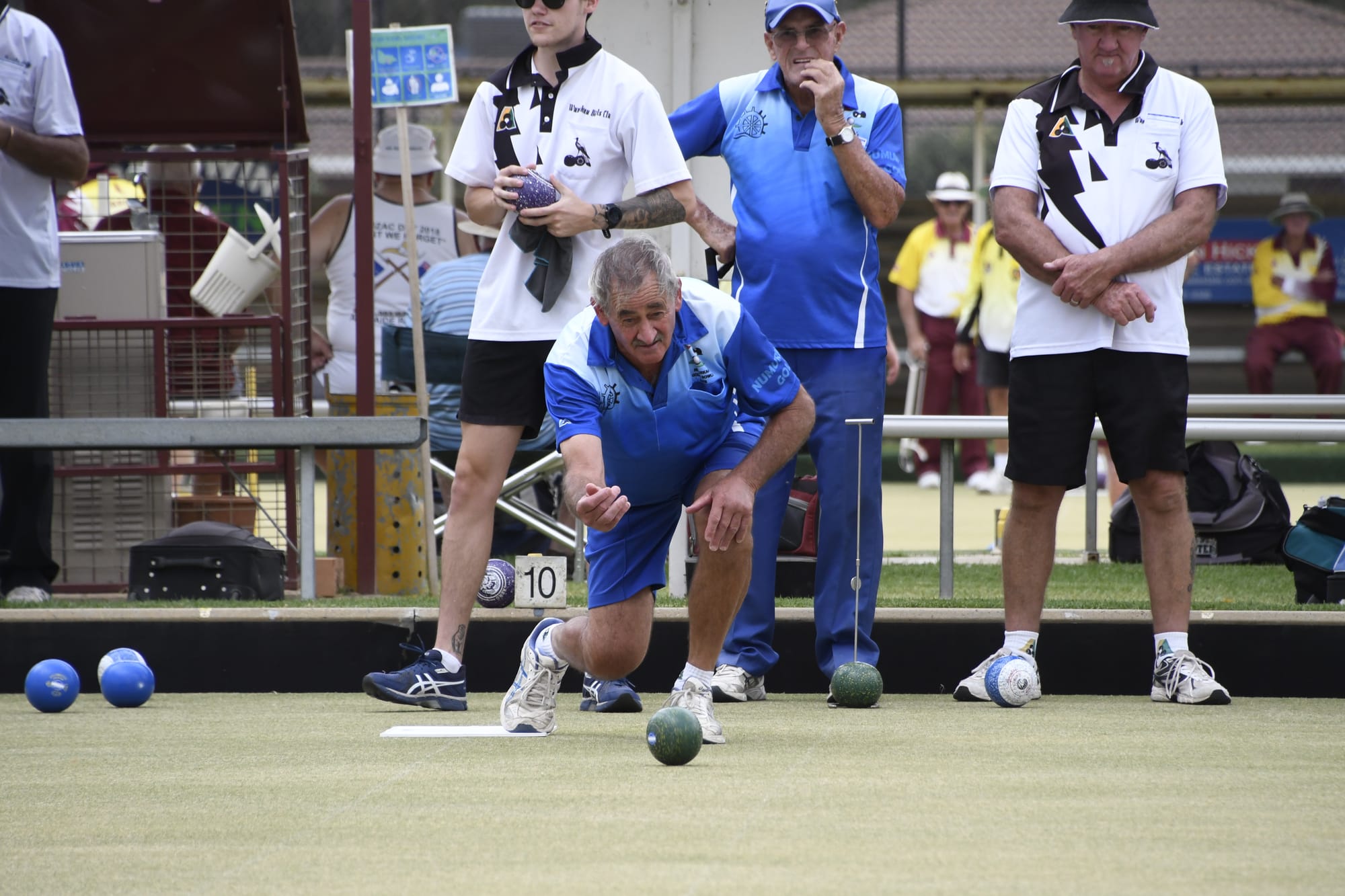 Close match ... Neil Hutchins was part of a fascinating battle, but his rink fell away in the last couple of ends and lost. 