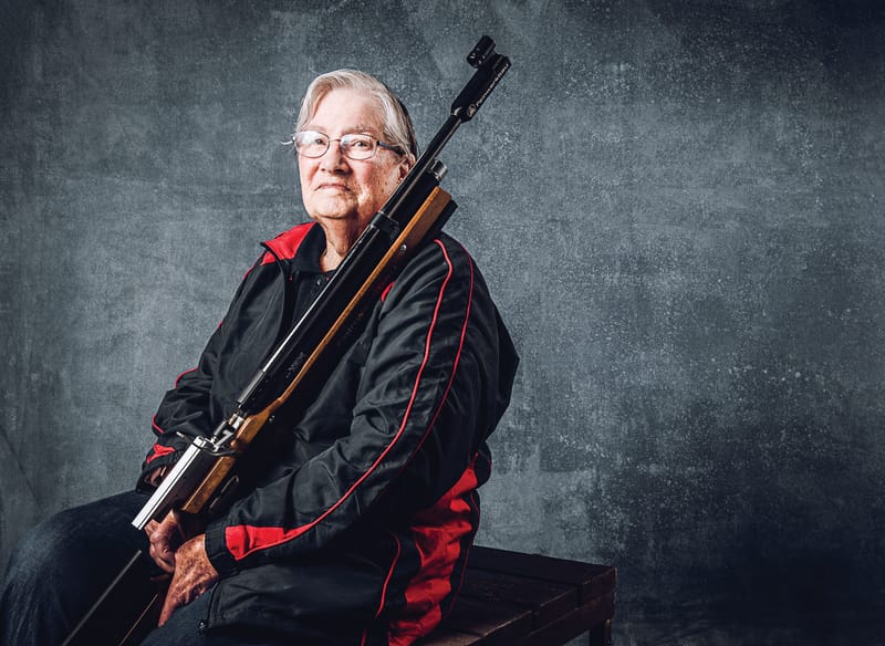 Cool-headed Bev still shooting post image